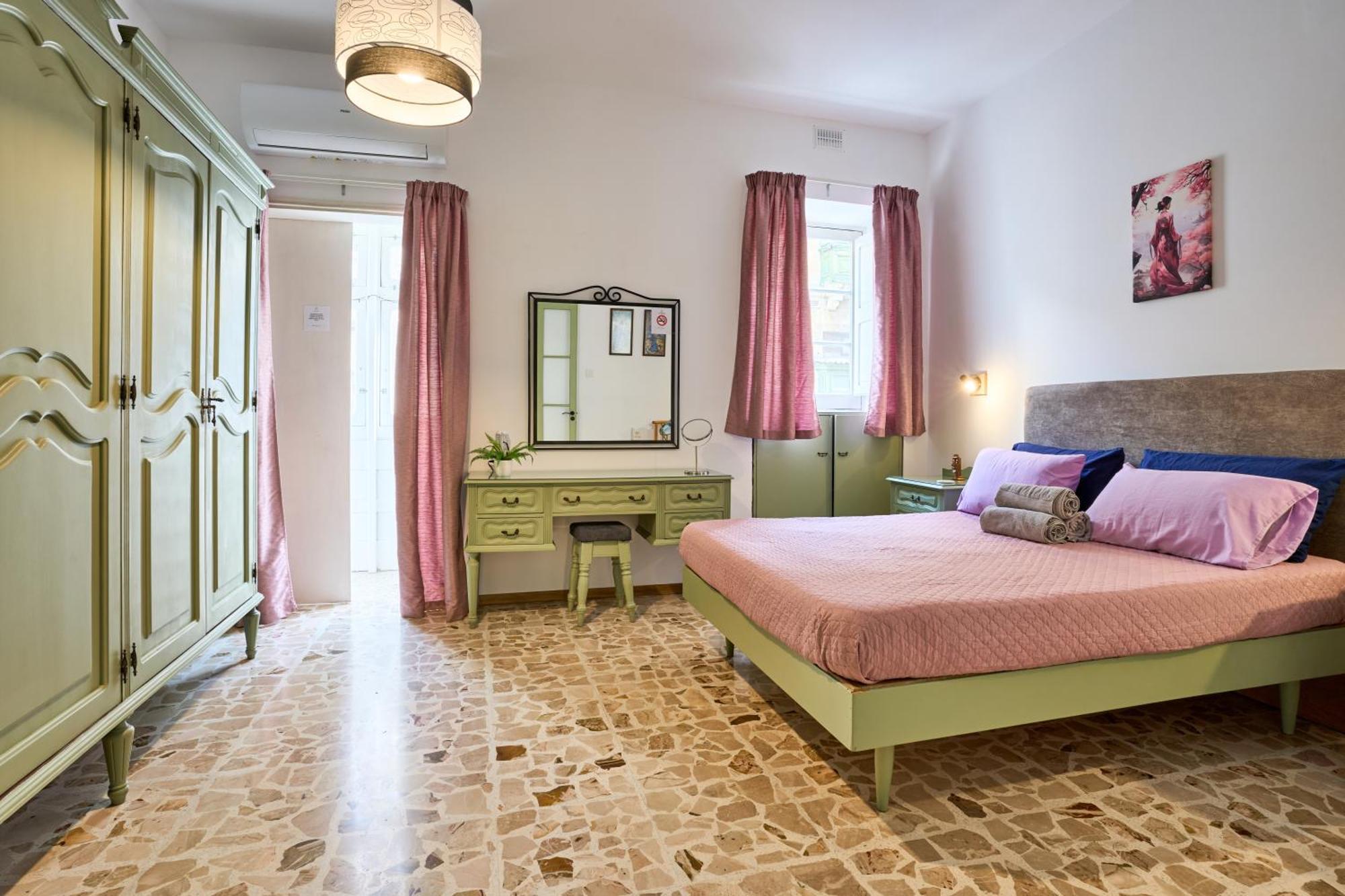Ta' Nena Apartment In Floriana, 10 Minutes Away From Valletta Esterno foto