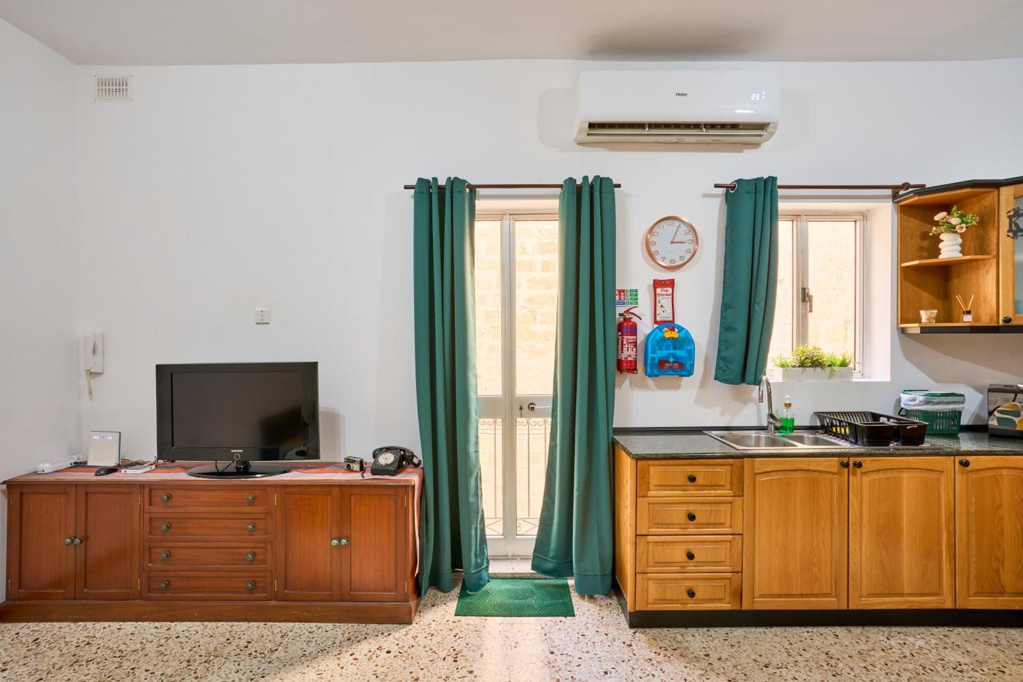 Ta' Nena Apartment In Floriana, 10 Minutes Away From Valletta Esterno foto
