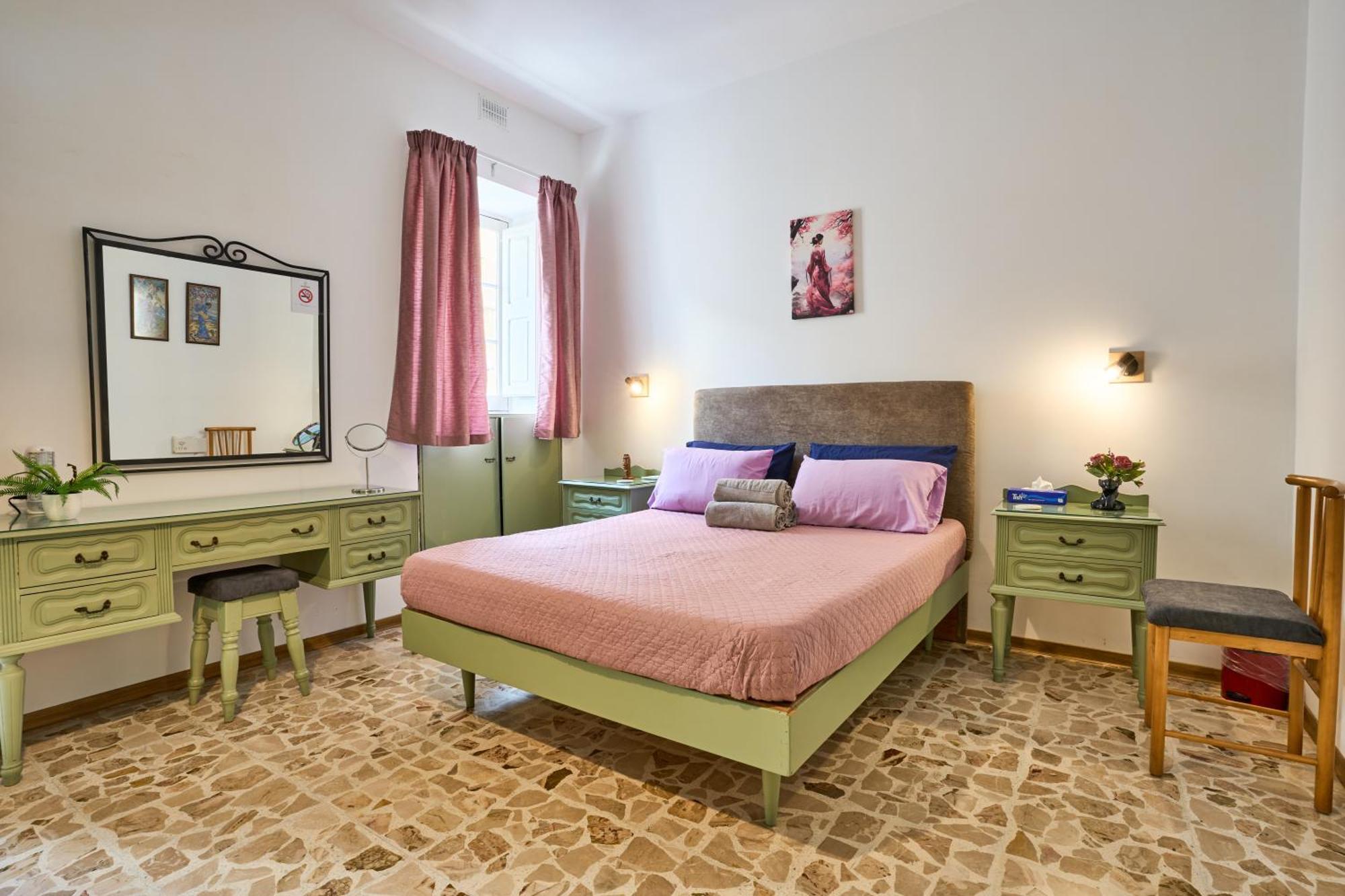 Ta' Nena Apartment In Floriana, 10 Minutes Away From Valletta Esterno foto